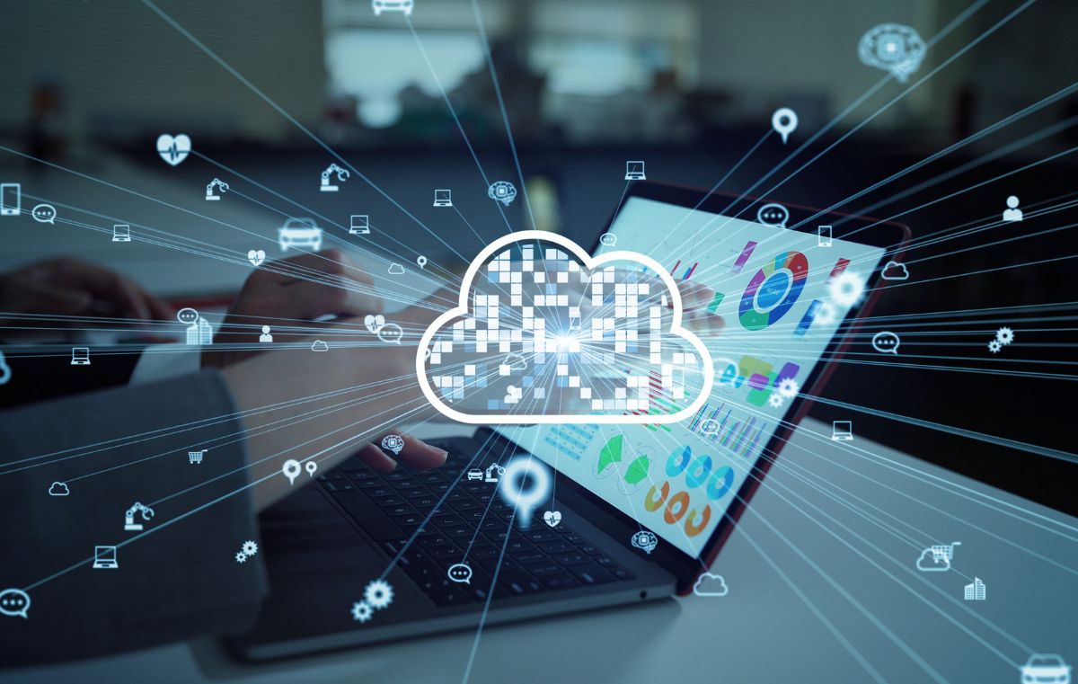 SaaS: O que é e quais são os benefícios para a indústria?